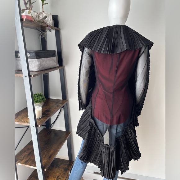 Maison Marie Saint Pierre Black Sheer Ruffle Cardigan Vest – Size 0 / US Small - Picture 3 of 6